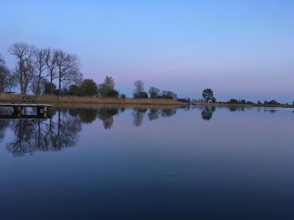 Buiten Aan De Baak Steenbergen  Exterior foto